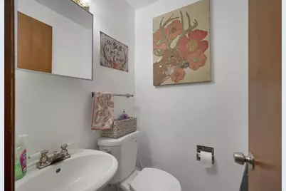 242 N Taylor Street, Green Bay, WI 54303 - Photo 38