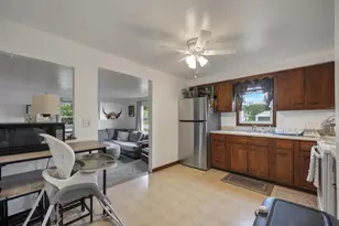 242 N Taylor St, Green Bay, WI 54303 - Photo 30