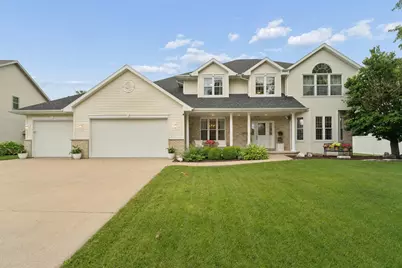 208 E Apple Creek Road, Appleton, WI 54913 - Photo 1