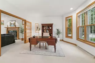 208 E Apple Creek Rd, Appleton, WI 54913 - Photo 12
