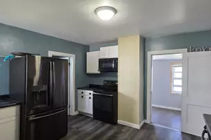 1817 13th Ave, Menominee, MI 49858 - Photo 8