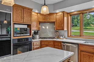 N5020 Summit Dr, Fond du Lac, WI 54937 - Photo 18