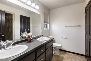 600 Castlestone Ct, Oneida, WI 54155 - Photo 22