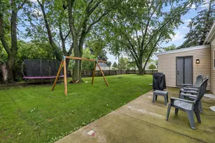 523 S Erie St, De Pere, WI 54115 - Photo 26