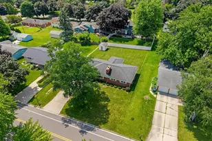 935 Marvelle Ln, Green Bay, WI 54304 - Photo 40
