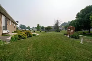 2431 Bruce St, Neenah, WI 54956 - Photo 28