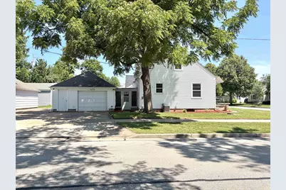 2209 N Clark Street, Appleton, WI 54911 - Photo 4