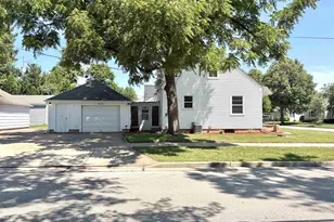 2209 N Clark St, Appleton, WI 54911 - Photo 4