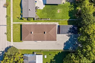 215 Cleveland St, Green Bay, WI 54303 - Photo 16
