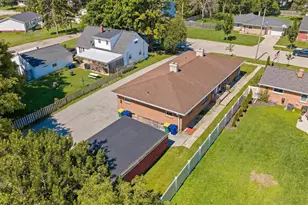 215 Cleveland St, Green Bay, WI 54303 - Photo 24