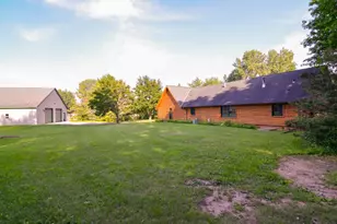 2594 Wood Ln, Suamico, WI 54313 - Photo 70