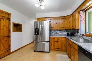 2594 Wood Ln, Suamico, WI 54313 - Photo 24