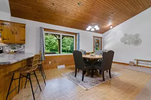 2594 Wood Ln, Suamico, WI 54313 - Photo 14