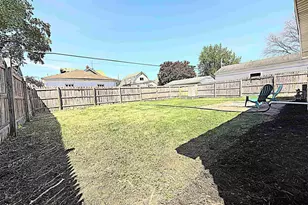 1122 Tyler Ave, Oshkosh, WI 54902 - Photo 24