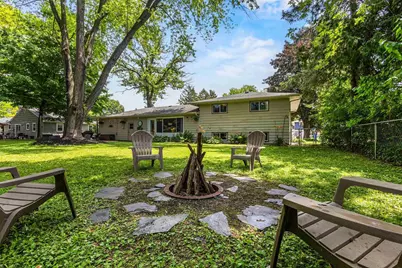 826 Fieldcrest Drive, Neenah, WI 54956 - Photo 28