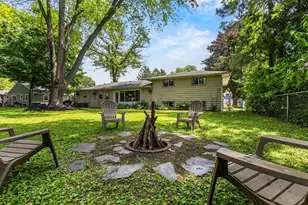 826 Fieldcrest Dr, Neenah, WI 54956 - Photo 28