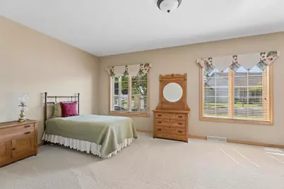 3831 N Wayside Lane, Appleton, WI 54913 - Photo 18