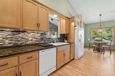 3831 N Wayside Lane, Appleton, WI 54913 - Photo 10
