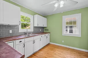 1034 W Lorain St, Appleton, WI 54914 - Photo 10
