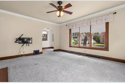 1034 W Lorain Street, Appleton, WI 54914 - Photo 6