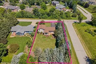 4085 Leonard Point Rd, Oshkosh, WI 54904 - Photo 42