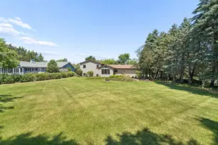 4085 Leonard Point Rd, Oshkosh, WI 54904 - Photo 36