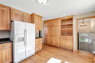317 S Van Buren St, Green Bay, WI 54301 - Photo 18