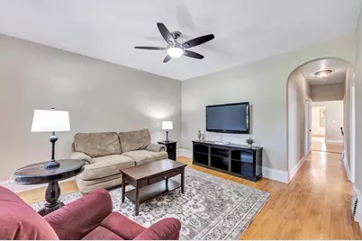 317 S Van Buren Street, Green Bay, WI 54301 - Photo 6