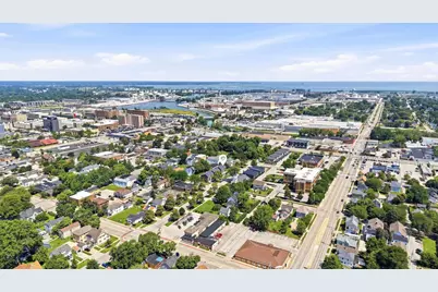 221 N Van Buren Street, Green Bay, WI 54301 - Photo 34