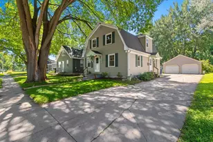 1492 Eliza St, Green Bay, WI 54301 - Photo 4
