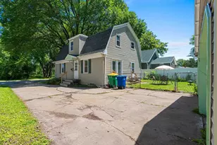 1492 Eliza St, Green Bay, WI 54301 - Photo 12