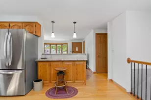 613 Clover Ln, Green Bay, WI 54301 - Photo 18