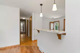 613 Clover Ln, Green Bay, WI 54301 - Photo 14