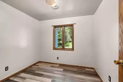 W10465 Leskovec Lane, Crivitz, WI 54114 - Photo 18