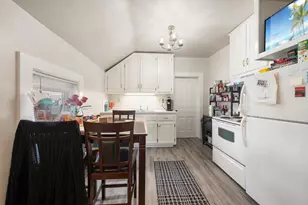 621 Lewis St, De Pere, WI 54115 - Photo 28