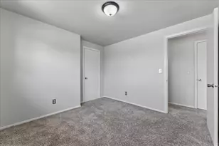 3173 Humboldt Rd, Green Bay, WI 54311 - Photo 26