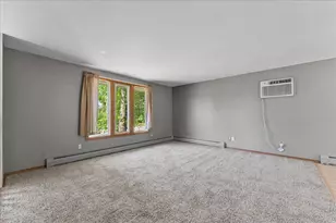 3173 Humboldt Rd, Green Bay, WI 54311 - Photo 6