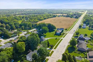 3173 Humboldt Rd, Green Bay, WI 54311 - Photo 62