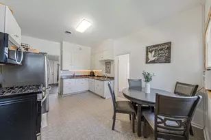 113 W 4th St, Kaukauna, WI 54130 - Photo 16