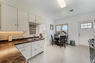 113 W 4th St, Kaukauna, WI 54130 - Photo 20