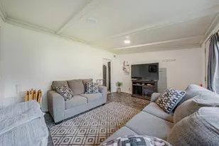 113 W 4th St, Kaukauna, WI 54130 - Photo 8