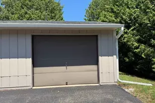10628 Sister Bluff Dr, Sister Bay, WI 54234 - Photo 4