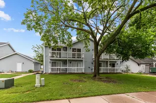 311 Harrison St, Neenah, WI 54956 - Photo 26