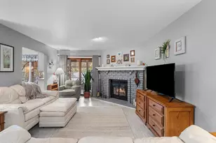 1820 Ridgeway Dr, De Pere, WI 54115 - Photo 6