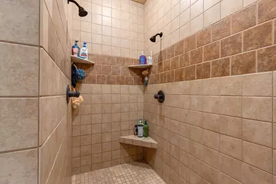 1055 Zacher Drive, Oshkosh, WI 54901 - Photo 16