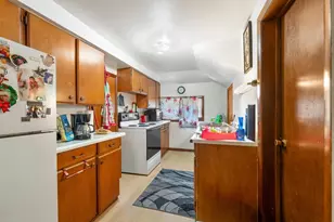 704 W Picnic St, Shawano, WI 54166 - Photo 10