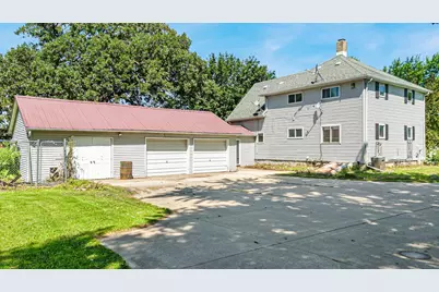 1896 E Main Street, Omro, WI 54963 - Photo 28