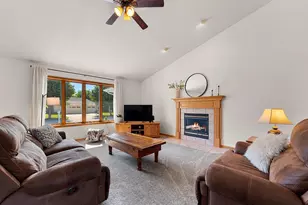 1475 Buckys, Green Bay, WI 54313 - Photo 10