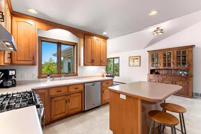 1475 Buckys, Green Bay, WI 54313 - Photo 6