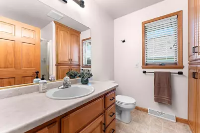 1475 Buckys, Green Bay, WI 54313 - Photo 16